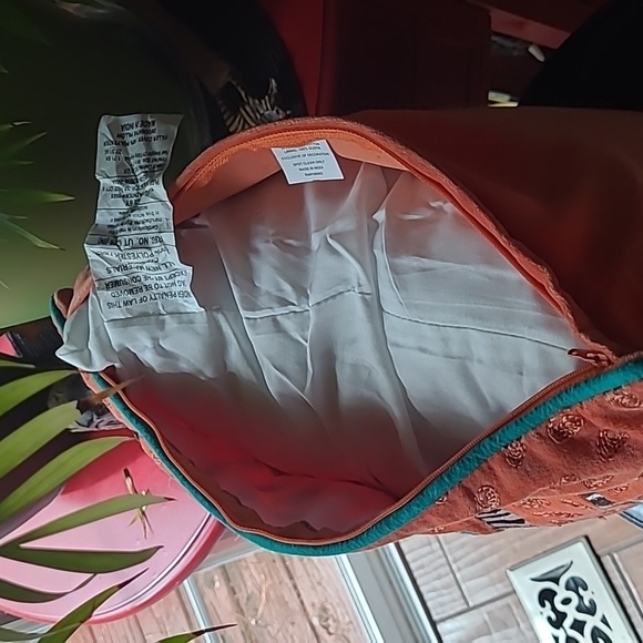 🦓Zebra Velour Decorative Pillow - Picture 5 of 7